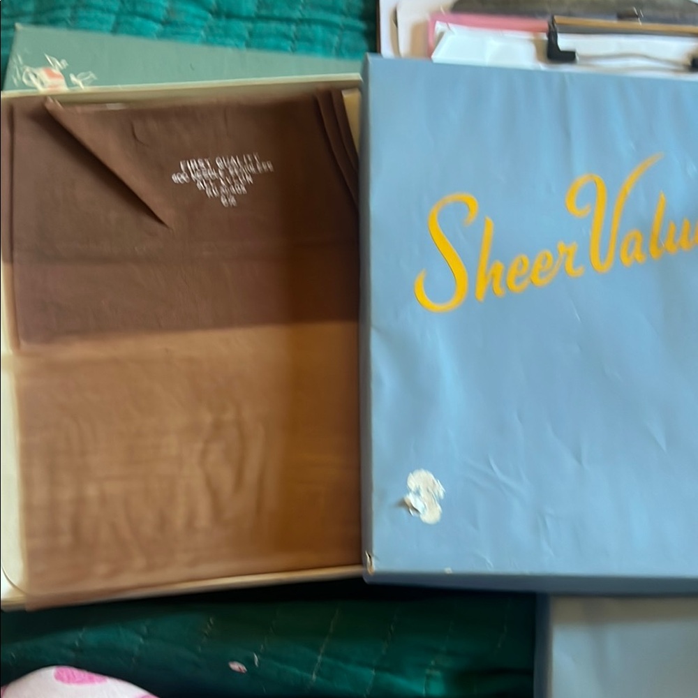 RareVintage  sheer Value Stockings in ginger six pair box